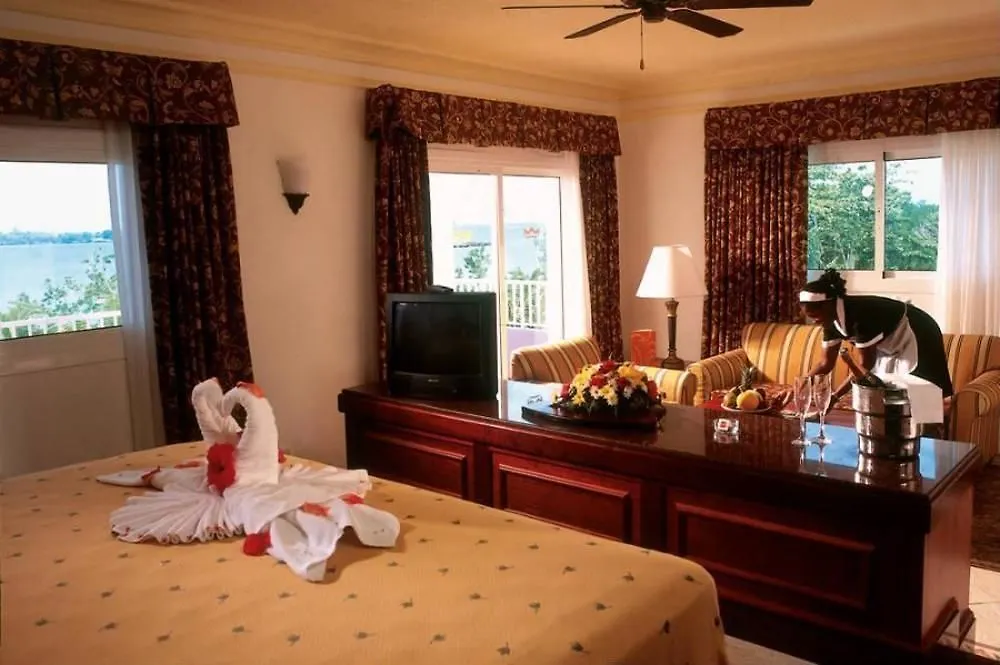 Riu Negril Hotel 5*,