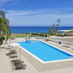 Coralli Beachfront Апарт-отель
